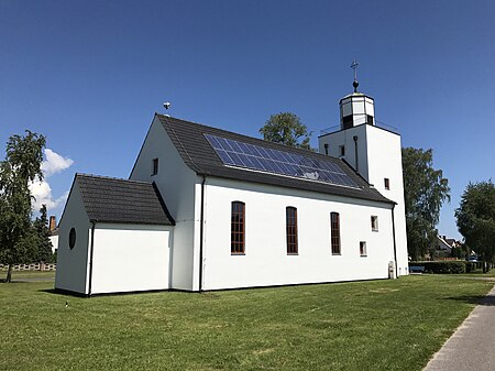 St. Petri (Mönkebude) Südostansicht