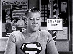 Giorno del francobollo per Superman.jpg