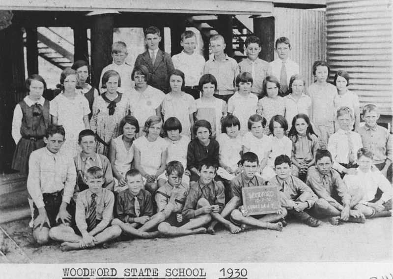 File:StateLibQld 1 391509 Woodford State School group photograph, 1930.jpg