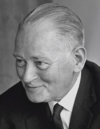 <span class="mw-page-title-main">Dirk Stikker</span> Dutch politician and diplomat (1897–1979)