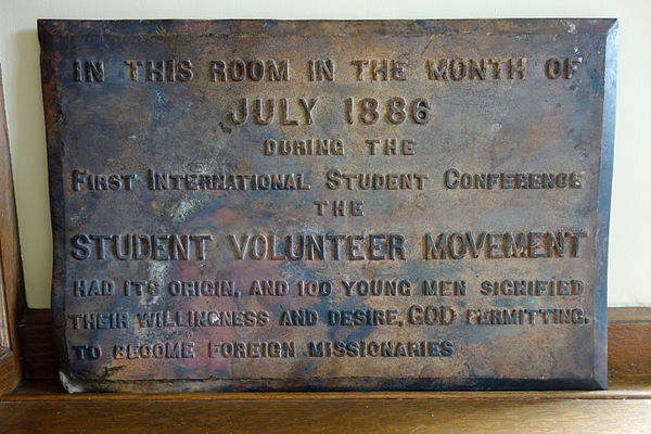Memorial plaque for the origin of the Student Volunteer Movement, July 1886, Northfield Mount Hermon School