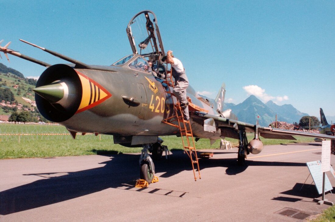 File:Su-22.jpg