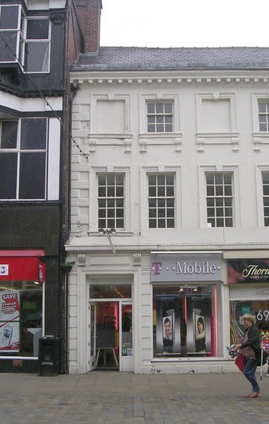 Fayl:T Mobile - Market Place (geograph 2075615).jpg
