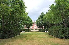 Ham House, near London, seen from the main avenue of the newly replanted wilderness in 2014 The South Front Of Ham House Seen From The Wilderness, Richmond - London. (14848176574).jpg