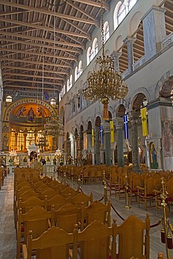 Thessaloniki Church of Saint Demetrius interior general.jpg