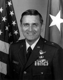 <span class="mw-page-title-main">Thomas Mikolajcik</span> United States Air Force general