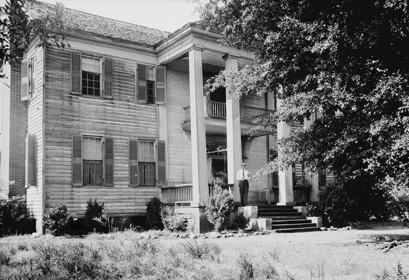 File:Thornhill, State Road 21, Talladega vicinity (Talladega County, Alabama).jpg