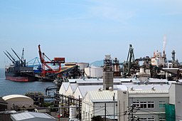 Tokuyama-Kudamatsu port.jpg