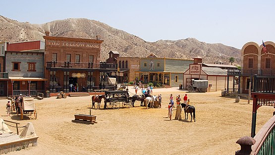 Town square in Mini Hollywood.jpg