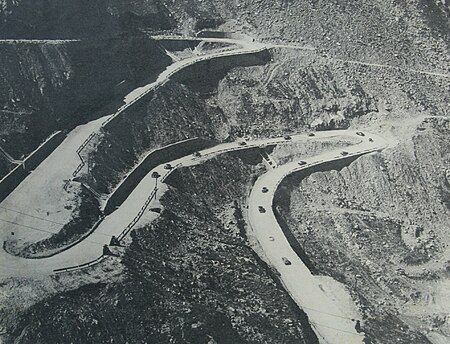 Transfagarasan in 1974.jpg