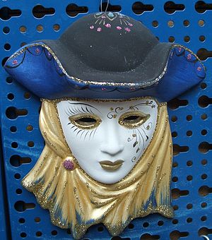 Verona - maschera veneziana.jpg
