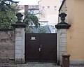 Wall and driveway on Brunnenstrasse