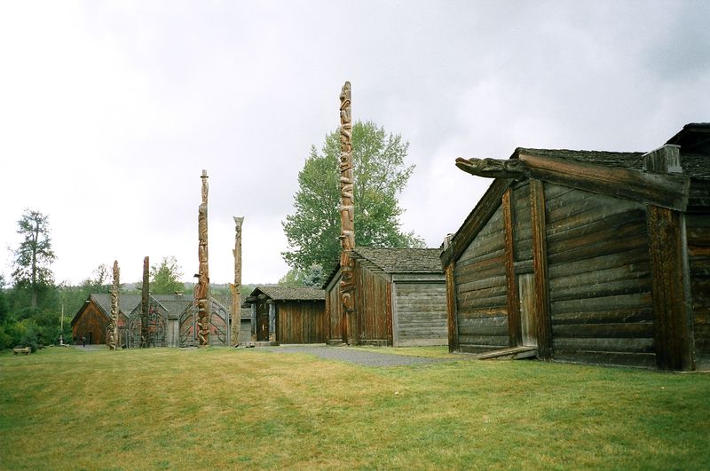 File:'Ksan Historical Village.jpg