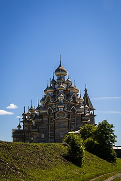 212 Церковь Преображения Господня, остров Кижи, Медвежьегорский район Автор — Tsykinaev