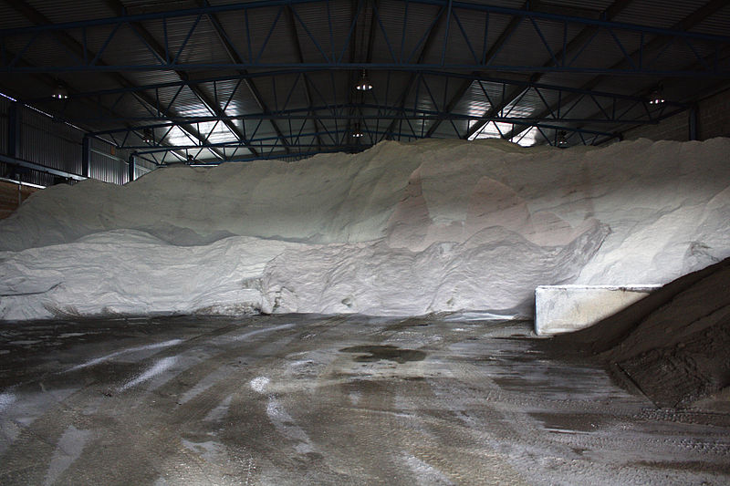 File:10 000 tonn salt (3506785269).jpg