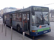 A BKV Ikarus 412 típusú autóbusza a 16-os busz vonalán