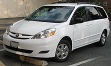 2010 toyota sienna van