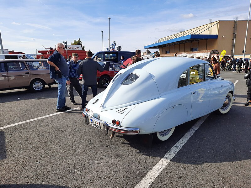 File:20211017.Oldtimer Teilemarkt Dresden.-025.1.jpg