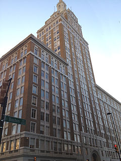 <span class="mw-page-title-main">320 South Boston Building</span> High-rise building located in downtown Tulsa
