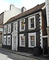 69 Ship Street, The Lanes, Brighton (NHLE Code 1380931) (červenec 2010) .jpg
