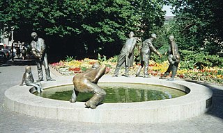 Kreislauf des Geldes monument (money cycle)