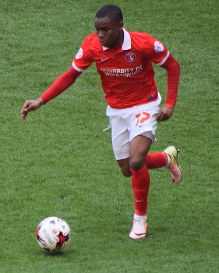 Ademola Lookman, Charlton (cropped).jpg