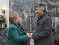 Alejandro Aravena and Michelle Bachelet 2015.jpg