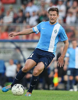 <span class="mw-page-title-main">Aleksandr Pavlenko (footballer, born 1985)</span> Russian footballer and official