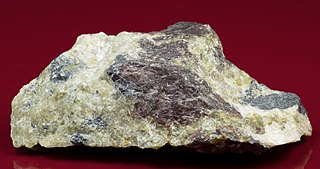 <span class="mw-page-title-main">Althausite</span> Magnesium phosphate mineral