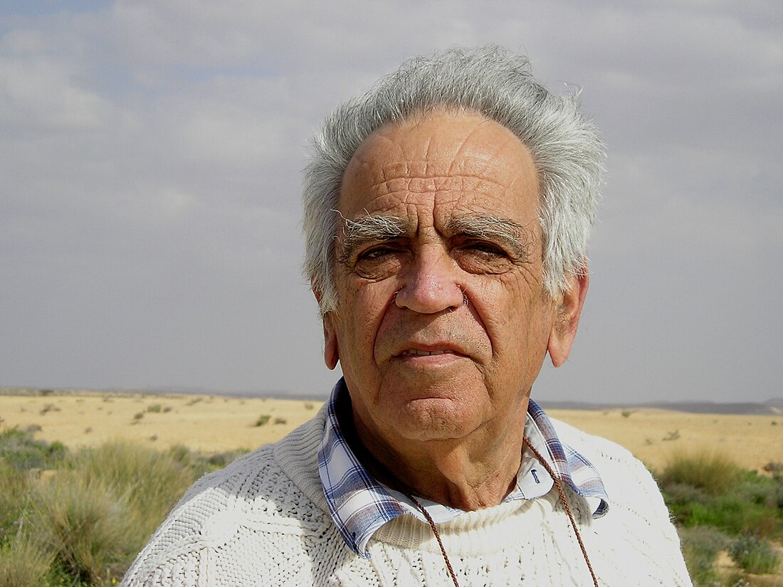 File:Amotz Zahavi profile.jpg