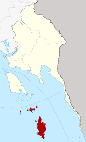 Amplasarea districtului în provincia Trat