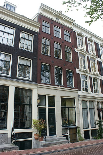 File:Amsterdam - Brouwersgracht 65 en 67.JPG