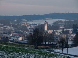 Andermannsdorf von Schmidhof aus gesehen