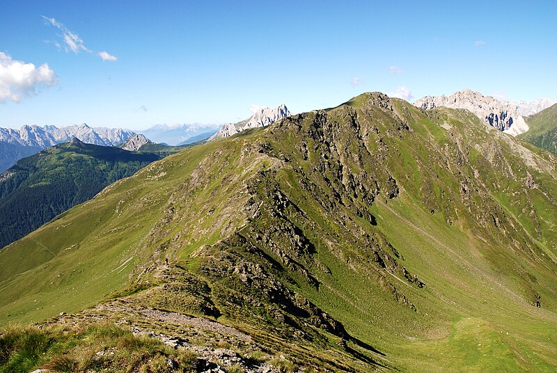 File:Bärenbadegg Croda Nera Karnische Alpen 20070707a.jpg