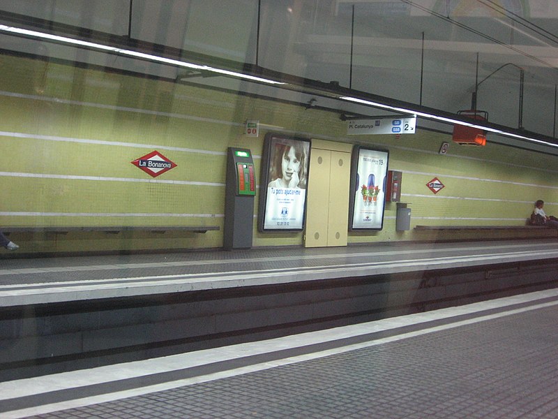 File:Barcelona Metro - La Bonanova.jpg