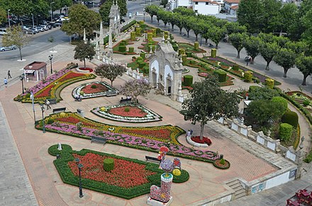 A colourful garden in Barcelos.