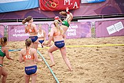 Deutsch: Beachhandball bei den Olympischen Jugendspielen 2018; Tag 6, 12. Oktober 2018; Mädchen, Hauptrundenspiel – Ungarn-Niederlande 2:1 English: Beach handball at the 2018 Summer Youth Olympics at 12 October 2018 – Girls Main Round – Hungary-Netherlands 2:1