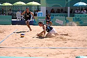 Deutsch: Beachvolleyball bei den Olympischen Jugendspielen 2018; Tag 11, 17. Oktober 2018; Jungen, Spiel um Platz 3 – Argentinien-Ungarn 2:0 (21–15/21–15) English: Beach volleyball at the 2018 Summer Youth Olympics at 17 October 2018 – Bronze Medal Match – Argentina-Hungary 2:0 (21–15/21–15)