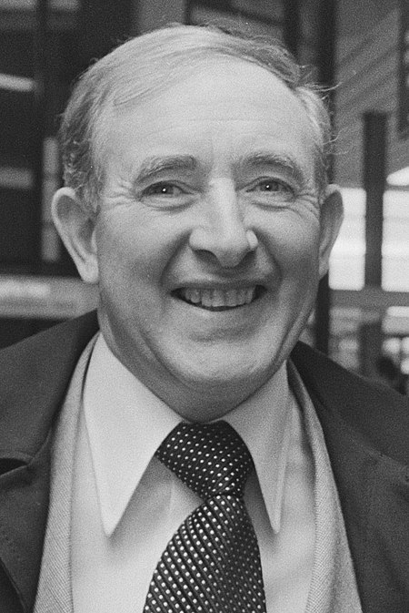 Blanchflower (cropped).jpg