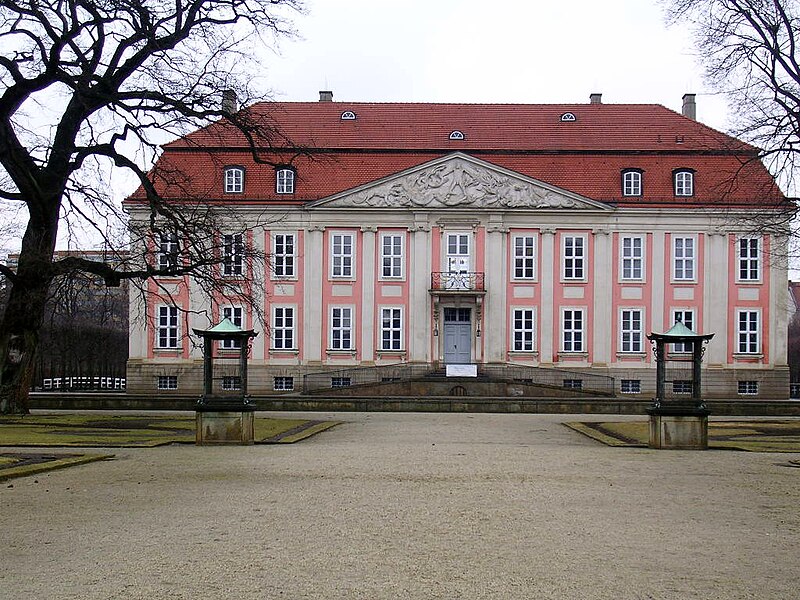 File:Blntp 060326 schlossfriedrichsfelde 2.jpg