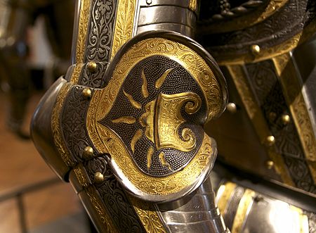 A couter of an Austrian imperial armour, Kunsthistorisches Museum, Vienna, Austria Briquet detail armure Vienne.jpg