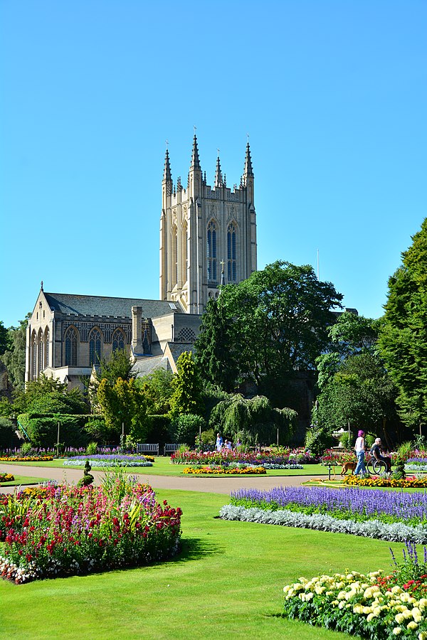 St Edmundsbury Cathedral