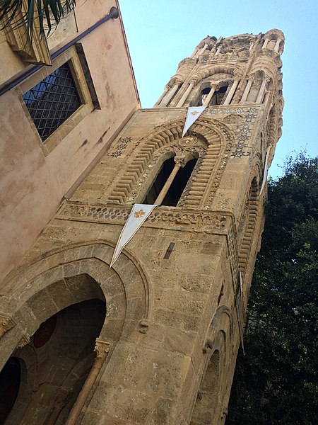 File:Campanile parrocchia italo-albanese Palermo.jpg