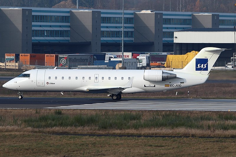 File:Canadair Regional Jet CRJ-200LR Cimber Air EC-JOD, LUX Luxembourg (Findel), Luxembourg PP1354361145.jpg