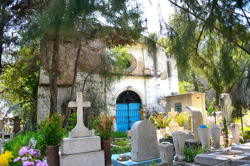 File:Capilla del Panteón Civil de San Andrés Atoto 01.JPG