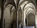 La galerie Nord du petit cloître et la chapelle mortuaire