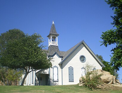 How to get to Chatsworth Community Church with public transit - About the place