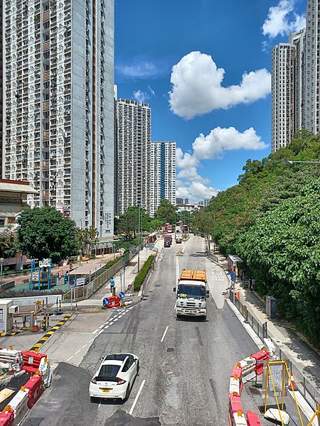 File:Ching Hong Road, Tsing Yi part 2 in July 2022.jpg