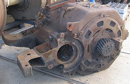 Nose-suspended DC traction motor for a Czech ČD class 182 locomotive