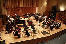 The Cleveland Chamber Symphony preparing to perform. Cleveland Chamber Symphony 4-09-2006.jpg